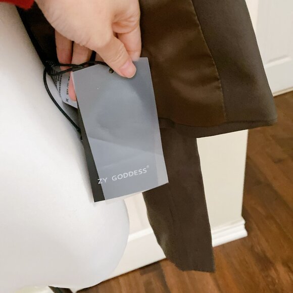 NWT Brown Faux Leather Cropped Moto Jacket with Hoodie - Picture 8 of 9